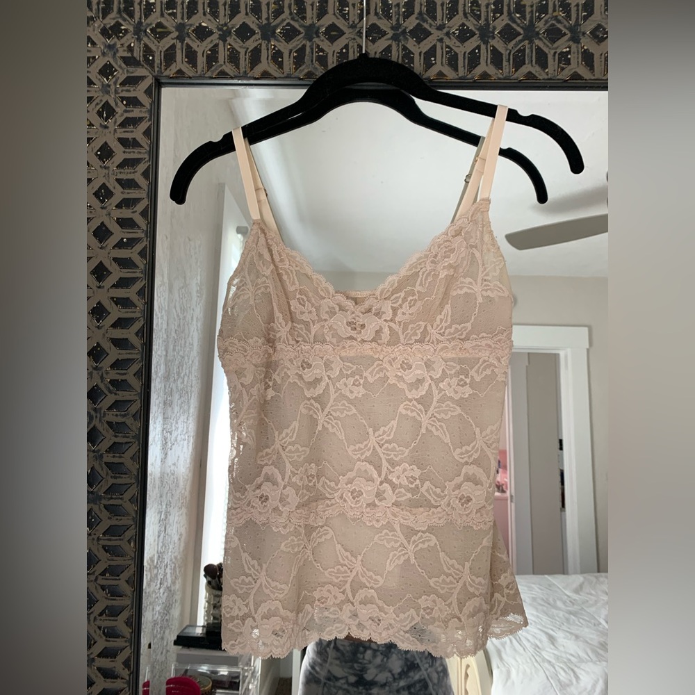 Xs Lace cami- Banana Republic